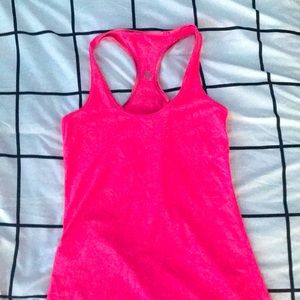 COPY - LULULEMON tank